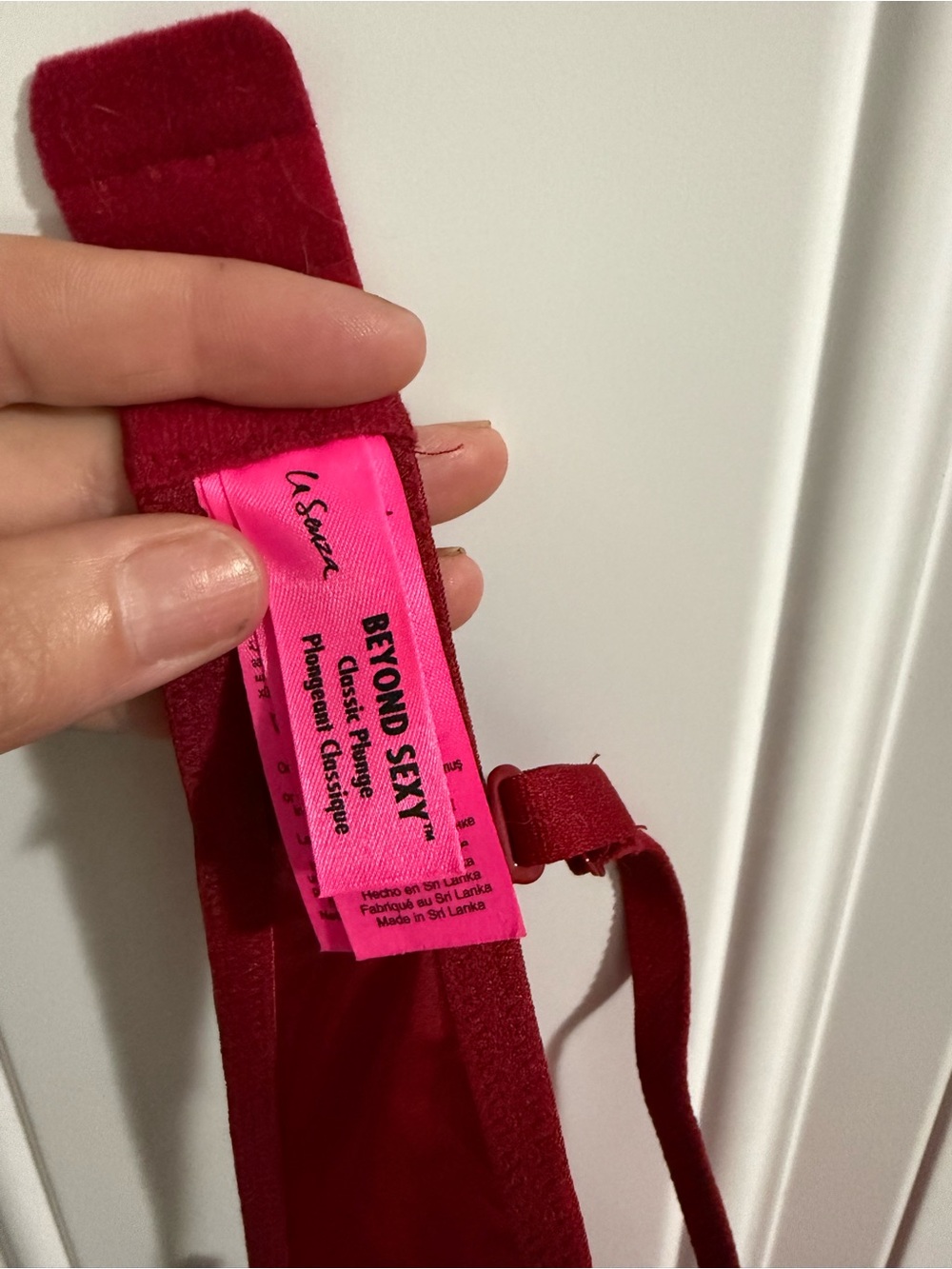 47. La SENZA Red Lace Push-Up Bra with Adjustable Straps 34B - Picture 8 of 9